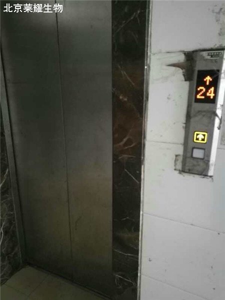 男童電梯墜井身亡
